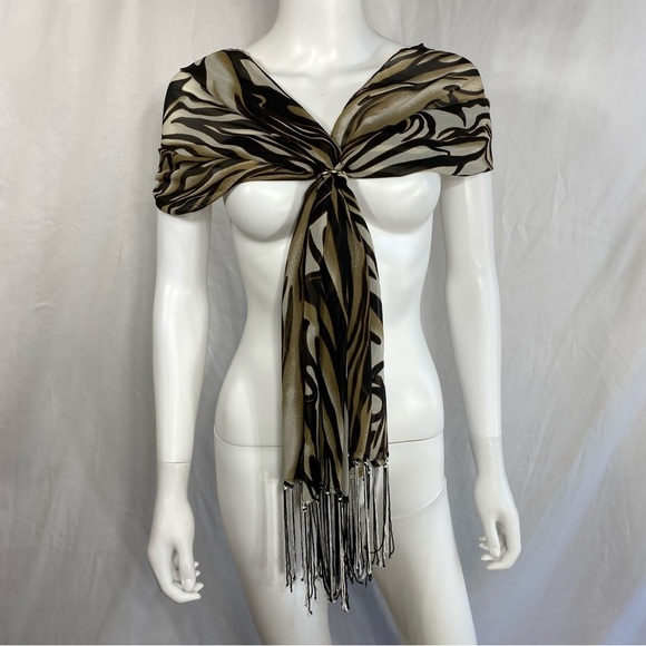 Versatile Crystal Embellished Shoulder Cover Wrap Scarf Shawl - Picture 3 of 4